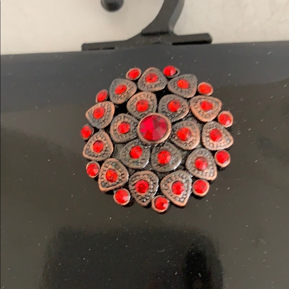 Antonio Rici  pocket square and lapel  pin - Picture 3 of 8